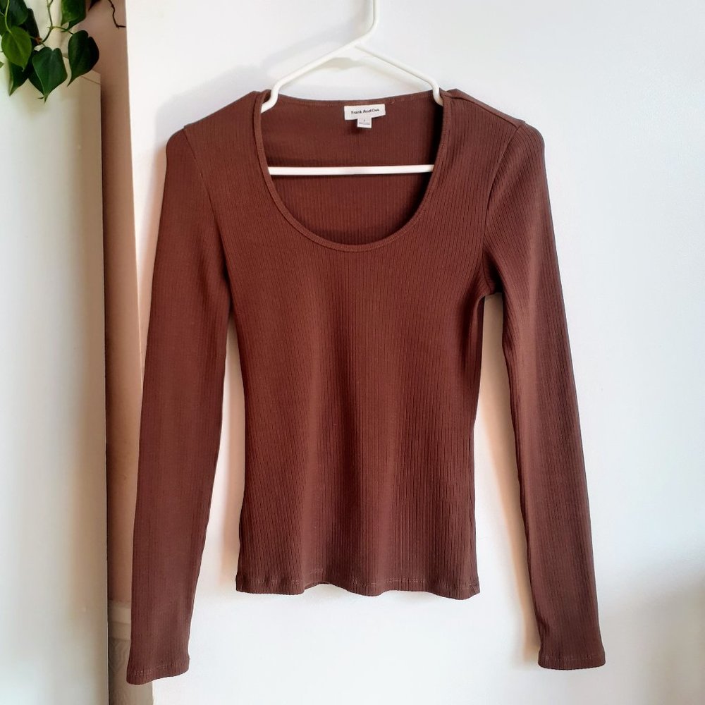 The Flat-Rib U-neck sweater